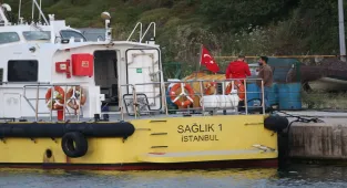 GÜNCELLEME 2- Çanakkale'de Sağlık-1 Botu'nda patlama meydana geldi, 1 sağlık personeli hayatını kaybetti