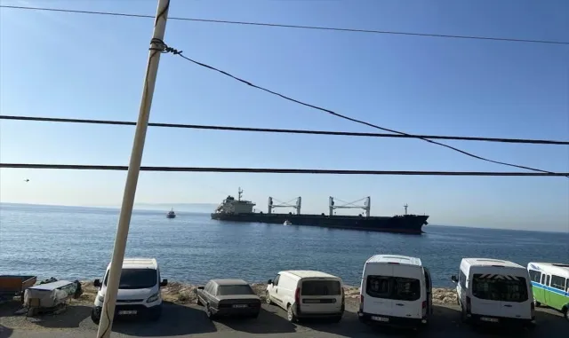 GÜNCELLEME - Tekirdağ'da kuru yük gemisi karaya oturdu