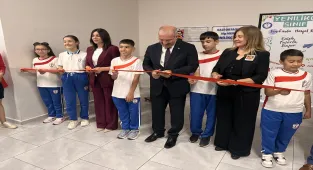 Kartalkaya'daki yangında ölen mühendisin adı Çanakkale'deki ortaokulda oluşturulan yenilikçi sınıfa verildi