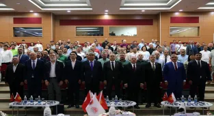 Kırgızistan'da Cengiz Aytmatov'da kimlik, bellek ve ortak kültür paneli düzenlendi