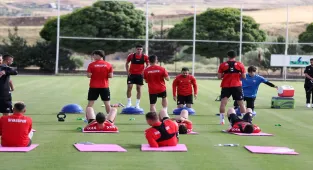 Sivasspor'da yeni sezon hazırlıkları başladı