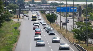 Tekirdağ-İstanbul yolunda bayram tatilinden dönüş yoğunluğu başladı