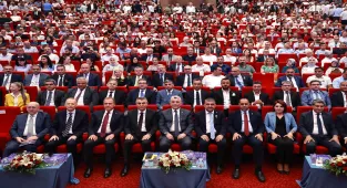 Ticaret Bakanı Ömer Bolat, Mersin Ekonomi Zirvesi'nde konuştu: (2)