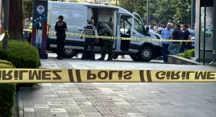 Trabzon'da şüpheli çanta fünyeyle patlatıldı 