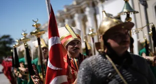 Yıldız Sarayı'nda mehteran gösterisi düzenlendi
