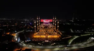 15 Temmuz'un 9. yılında İstanbul'daki camilerde sela okundu