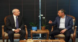 CHP Genel Başkanı Özel'den kardeşi vefat eden Kemal Kılıçdaroğlu'na taziye ziyareti