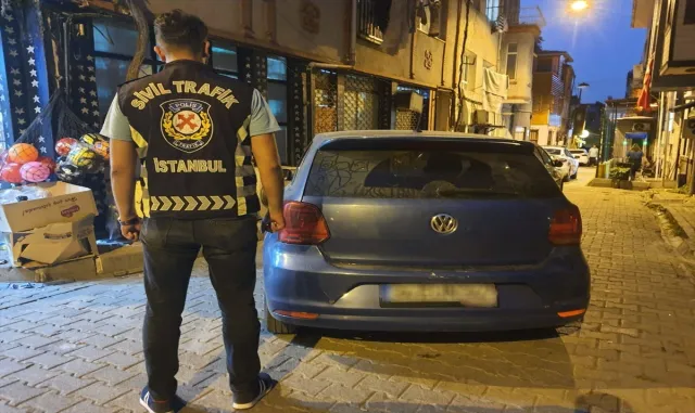 Fatih'te aracıyla makas atan sürücüye 11 bin 253 lira ceza