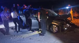 GÜNCELLEME - Balıkesir'de zincirleme trafik kazasında 3 kişi öldü, 6 kişi yaralandı 