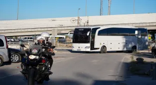 GÜNCELLEME - İzmir Büyükşehir Belediyesine yönelik yolsuzluk soruşturmasında 119 şüpheli adliyede