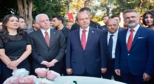 KKTC Cumhurbaşkanı Tatar, İstanbul'da Barış ve Özgürlük Bayramı'nın 51. yıl dönümü resepsiyonunda konuştu: