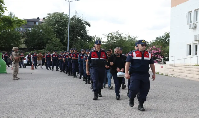Sakarya'da araç dolandırıcılığı operasyonunda 6 şüpheli tutuklandı