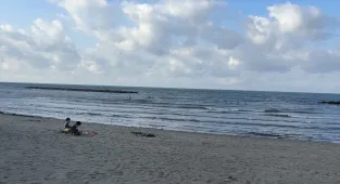 Samsun'da denizde boğulma tehlikesi geçiren 4 kişi kurtarıldı