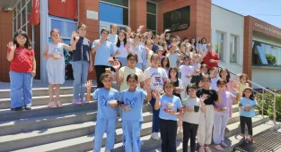 Sarıoğlan'da 5 bin kişiye aşure ikram edildi