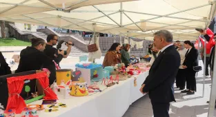 Yozgat'ta ADEM kursiyerlerinin ürünleri sergilendi