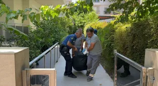 Antalya'da Rus uyruklu kişi evinde ölü bulundu