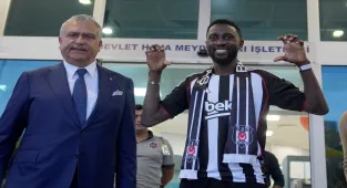 Beşiktaş'ın transfer gündemindeki Ndidi, İstanbul'a geldi