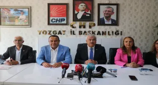 CHP heyeti, saha çalışmaları kapsamında Yozgat'ta gazetecilerle buluştu
