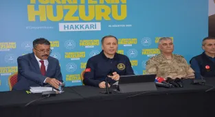 İçişleri Bakanı Yerlikaya, Hakkari'de Türkiye'nin Huzuru Toplantısı sonrasında konuştu: (2)