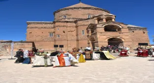 Akdamar Kilisesi'nde yapılan 13. ayin sona erdi