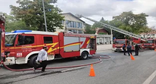Başkentte restoranda çıkan yangın söndürüldü