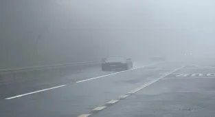 Bolu Dağı'nda sağanak ve sis etkili oluyor