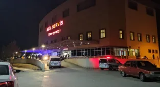 Çorum'da hastanede çıkan bıçaklı kavgada 2 kişi yaralandı