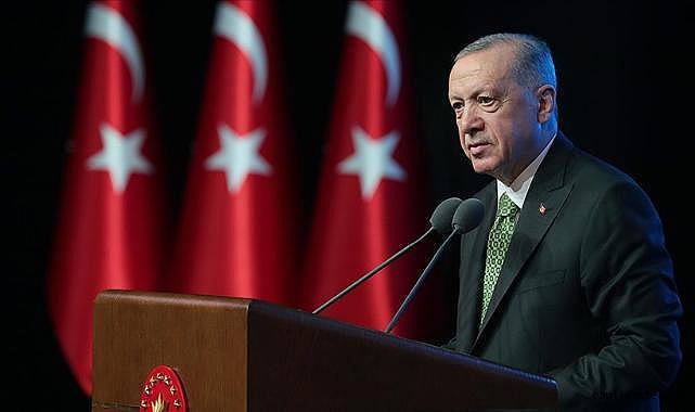 Cumhurbaşkanı Erdoğan (Trump'ın Gazze açıklamasına): Tarafların kabul edeceği kalıcı barış için sürece destek vereceğiz