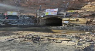 Denizli'de madendeki göçükte mahsur kalan 2 işçiye ulaşılması için çalışmalar sürüyor