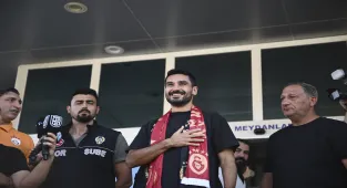 Galatasaray'ın transfer görüşmelerine başladığı İlkay Gündoğan, İstanbul'a geldi