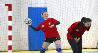 Hentbol Kadınlar Süper Ligi'nin yeni ekibi Odunpazarı'nın hedefi ilk dört