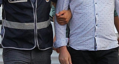 Kayseri'de bir depoda gizlenmiş 4 bin 210 paket kaçak sigara ele geçirildi