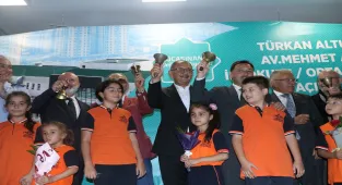 Kayseri'de hayırsever tarafından yaptırılan okulda ilk ders zili çaldı