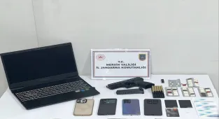 Mersin'de 34 yıl 2 ay kesinleşmiş hapis cezasıyla aranan hükümlü yakalandı