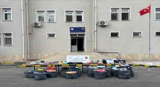 Samsun'da çok sayıda sahte markalı ürün ele geçirildi