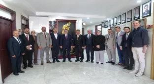 TBMM Yapay Zeka Araştırma Komisyonu Başkanı Dönmez'den, Esnaf ve Sanatkarlar Odaları Birliğine ziyaret