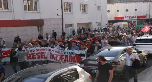 Erzincan ve Iğdır'da Ayağa Kalk Gazze Özgür Olacak yürüyüşü yapıldı