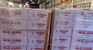 Gazze'ye ulaştırılacak insani yardım malzemeleri İyilik Gemisine yüklendi