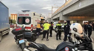 GÜNCELLEME - Edirne'de otomobille çarpışan elektrikli bisikletin sürücüsü hayatını kaybetti