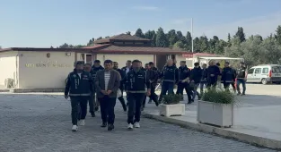 GÜNCELLEME - Yalova Göç İdaresi Müdürü ile 8 şüpheli adliyede