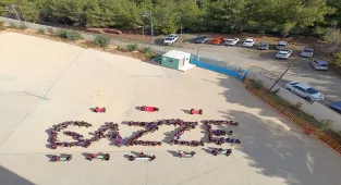 Hatay'da öğrenciler Filistin'e destek için Gazze yazılı koreografi oluşturdu