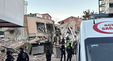 İçişleri Bakanı, Gebze'deki çöken binada 5 kişinin enkaz altında olduğunu bildirdi