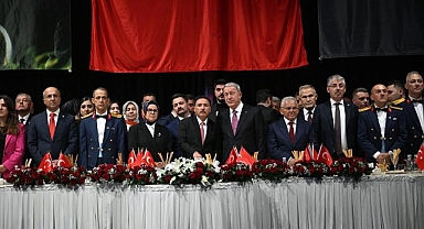 Kayseri'de Cumhuriyet'in 102. yılı dolayısıyla resepsiyon verildi