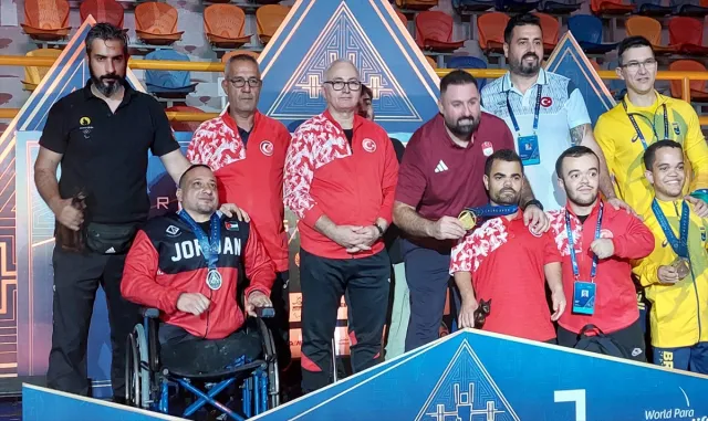 Milli para halterci Abdullah Kayapınar, dünya şampiyonu oldu