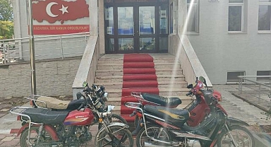 Motor ve şase numaraları silinmiş 4 motosiklet ele geçirildi
