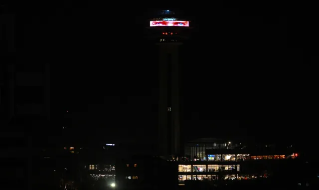 Atakule'ye 10 Kasım Atatürk'ü Anma Gününe özel yansıma