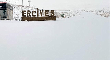Erciyes'te kar yağışı