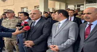 GÜNCELLEME 3 - Diyarbakır'da viyadük inşaatında iskelenin çökmesi sonucu 4 işçi öldü, 1 işçi yaralandı