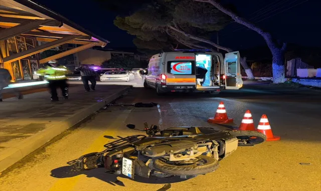 GÜNCELLEME - Aydın'da motosikletin kaldırıma çarpma anı güvenlik kamerasında