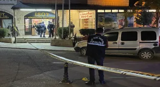 Şanlıurfa'da iş yerine düzenlenen silahlı saldırıda 1 kişi ağır yaralandı